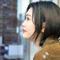 三阪咲「tamerai」インタビュー
