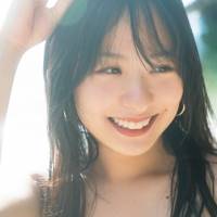 Juice=Juice石山咲良、ファースト写真集を発売