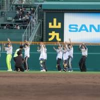JO1「阪神対巨人」今季初の甲子園伝統の一戦に登場