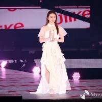 山本舞香、輝く美肌