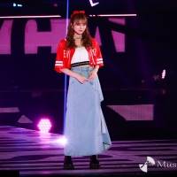 AMEFURASSHI・愛来、大胆美脚