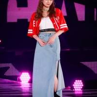AMEFURASSHI・愛来、大胆美脚