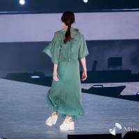 森香澄、大人な着こなし