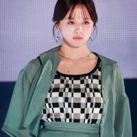 森香澄、大人な着こなし