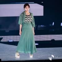 森香澄、大人な着こなし