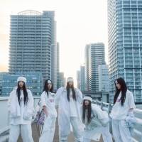 NewJeans、日本デビューシングル「Supernatural」ジャケット公開