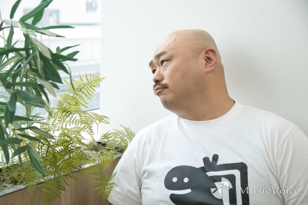 村上順一