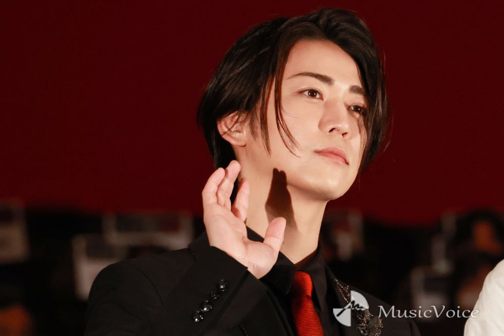 ⻲梨和也「“ご褒美のたこ焼き”」見上愛が目撃した意外な行動