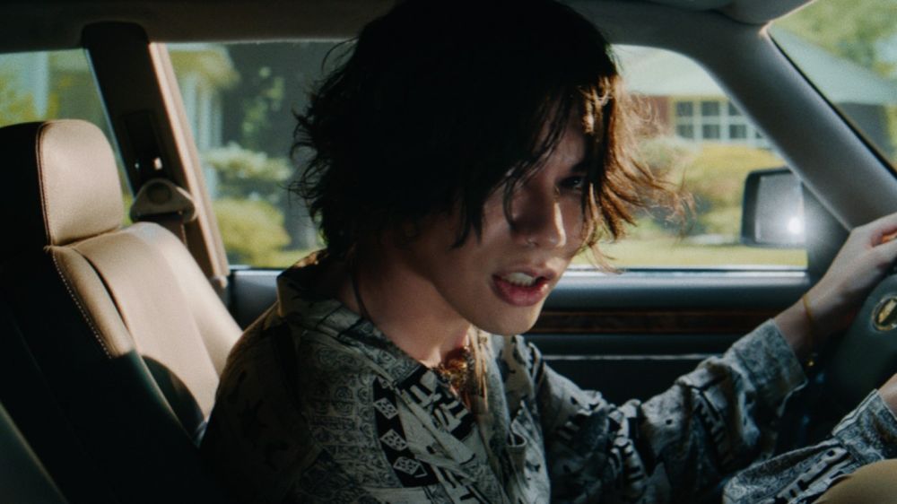 米津玄師、ワンカット映像で見せる「毎日」MV公開