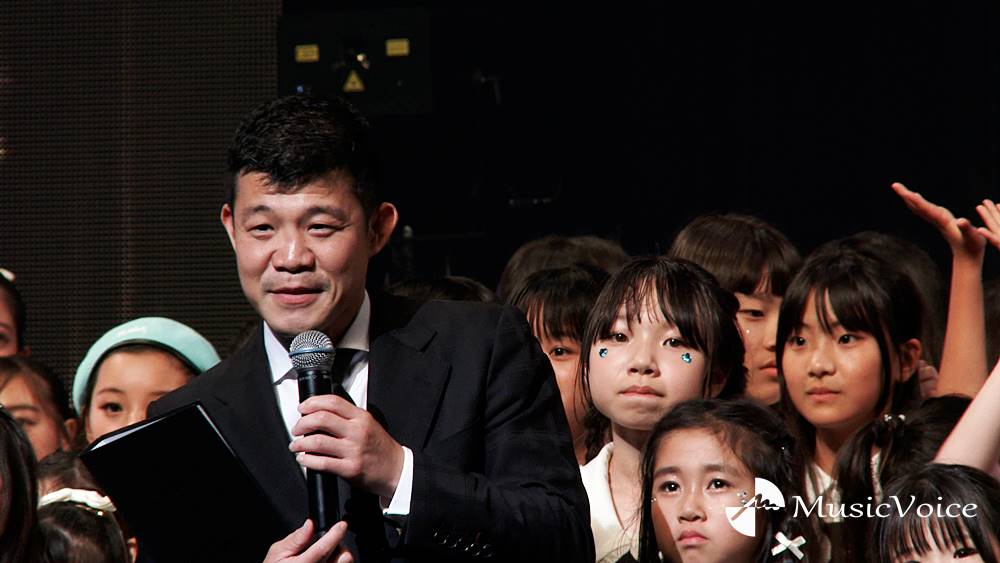 亀田興毅「新しい風を吹かせたら」学生ランウェイにサプライズ登場　「LUSHBOMU GIRL」選抜発表