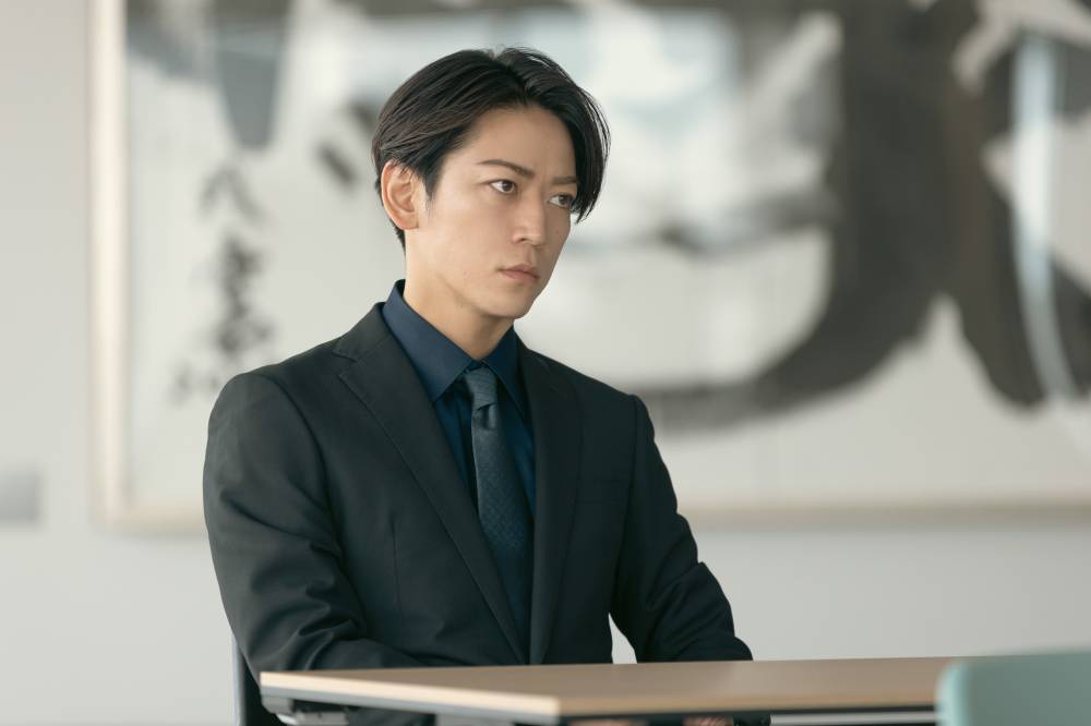 亀梨和也「瞬きも芝居のひとつ」 役者としてのこだわり：「ゲームの名は誘拐」現場レポート