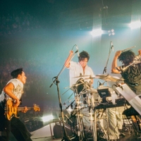『UVERworld & CNBLUE SUMMER LIVE IN JAPAN and KOREA ～UNLIMITED CHALLENGE～』