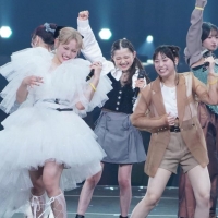 『ANGERME CONCERT 2024 SECRET SECRET 佐々木莉佳子 FINAL「愛情の世界へ、君もおいでよ」』