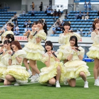 ≒JOY、ジュビロ×セレッソ戦にゲスト出演　試合前とハーフタイムで気迫あふれるパフォーマンスを披露