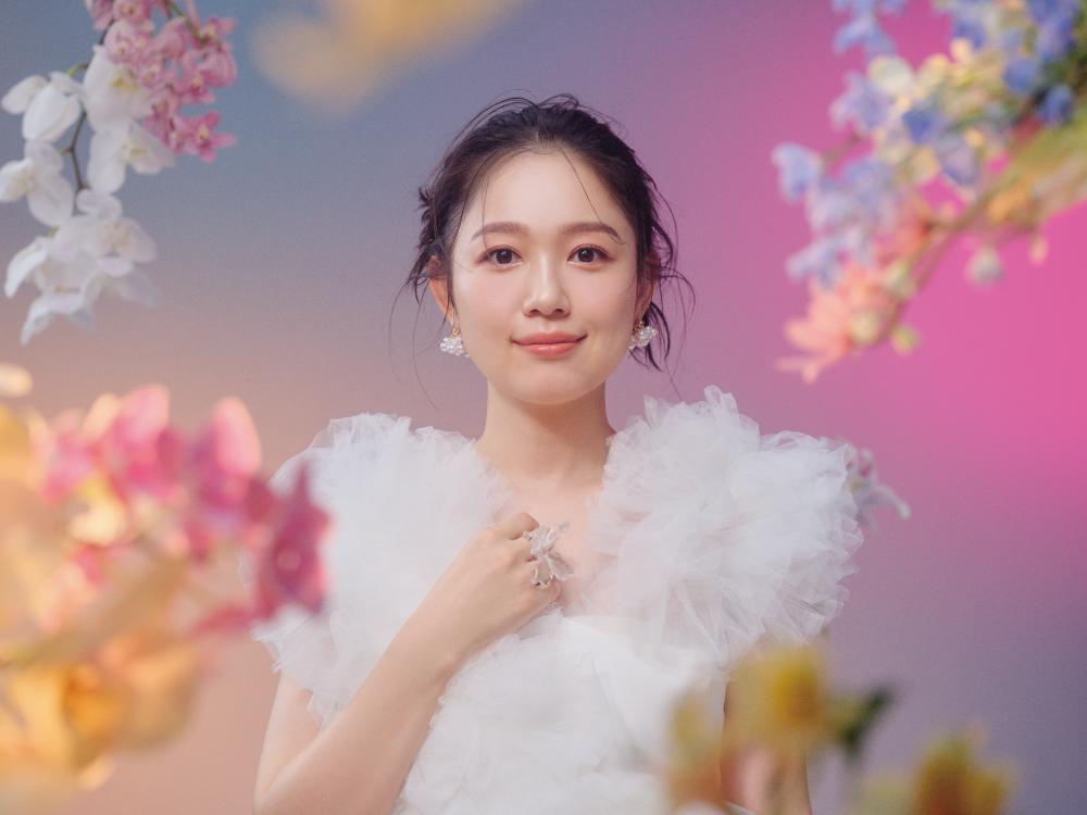 西野カナ、6 年ぶりの紅白出場決定「精一杯歌わせていただきたい」