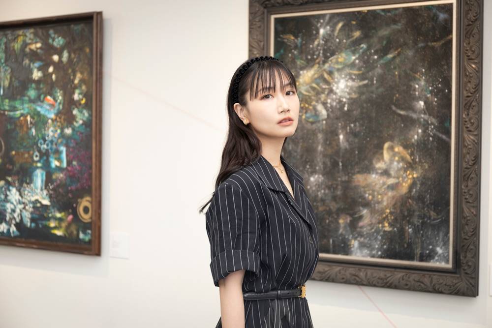 大塚 愛、会見でピアノ生演奏　デビュー20周年の節目に初の個展「胸がいっぱい」