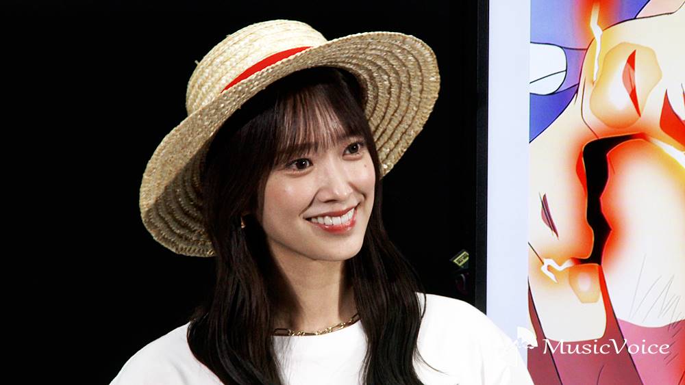 日向坂46佐々木久美、マヂラブ野田とサポーター就任で大喜び　麦わら帽子かぶり「やったー！」