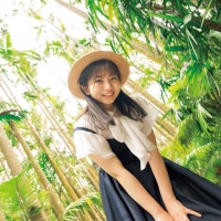 モー娘。井上春華、18歳の等身大を収録した1st写真集発売
