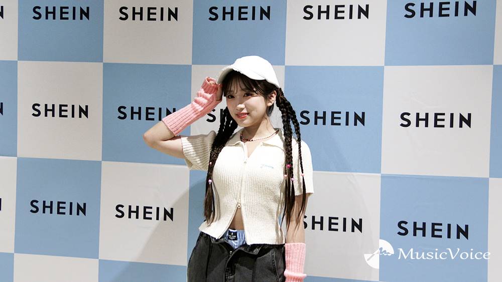 矢吹奈子、へそ出しコーデ　ファッションは「パパっと着たくない」
