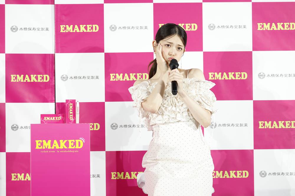 松村沙友理、高校の同級生・岡副麻希との共演に「不思議な感じ。恥ずかしい」