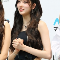 IVE、初のTGC　ドーム公演経て滞在中は「温泉にいきたい」