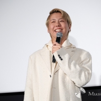 『Mrs. GREEN APPLE // The White Lounge in CINEMA』