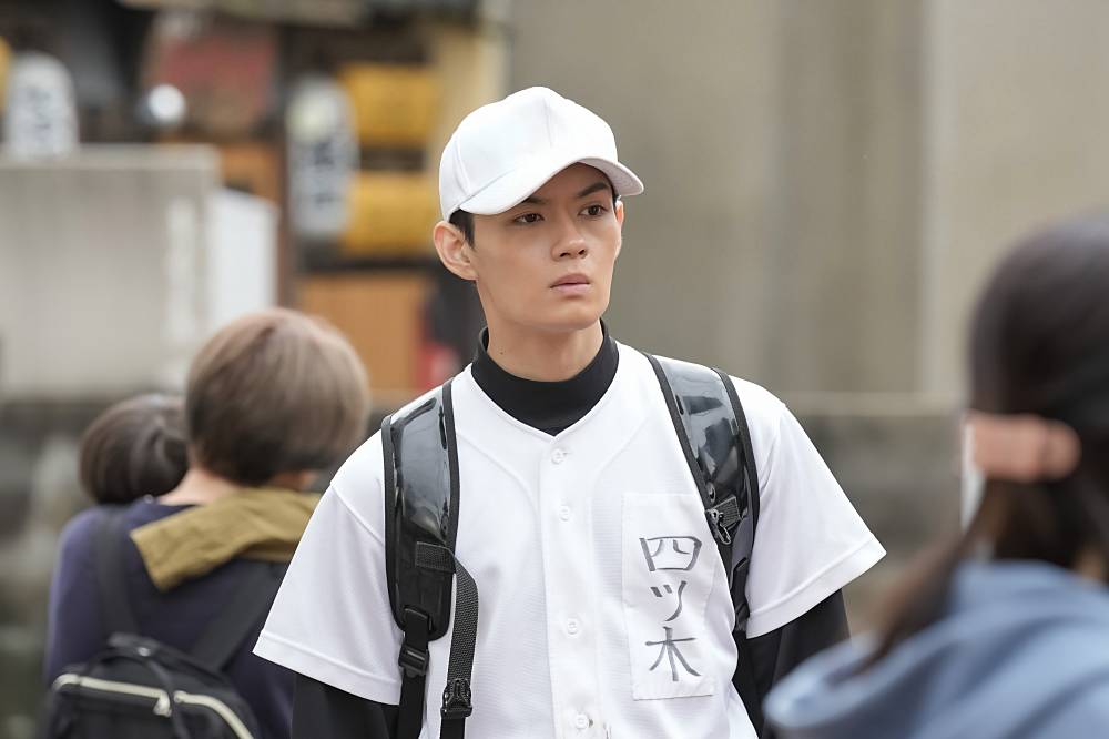 翔也（佐野勇斗）と結（橋本環奈）が偶然の再会　お互いの名前を初めて知る