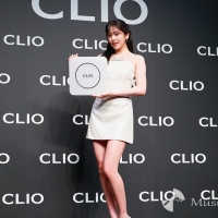 IVEアン・ユジン「CLIO 新商品発表会」