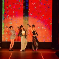 IS:SUE「Rakuten GirlsAward 2024 AUTUMN/WINTER」