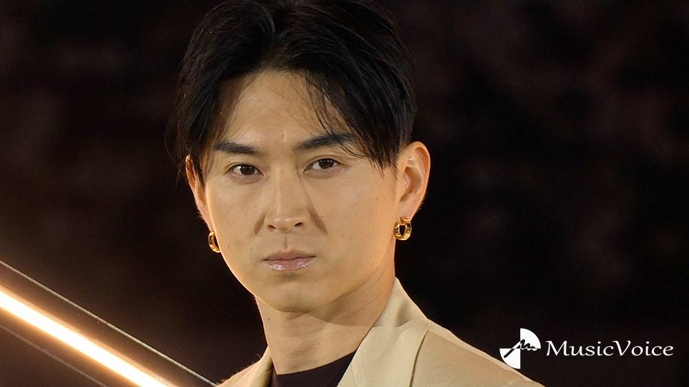 松田翔太、ゴールドコーデ　私物のリング着用　大切にしている価値観は「一貫性」