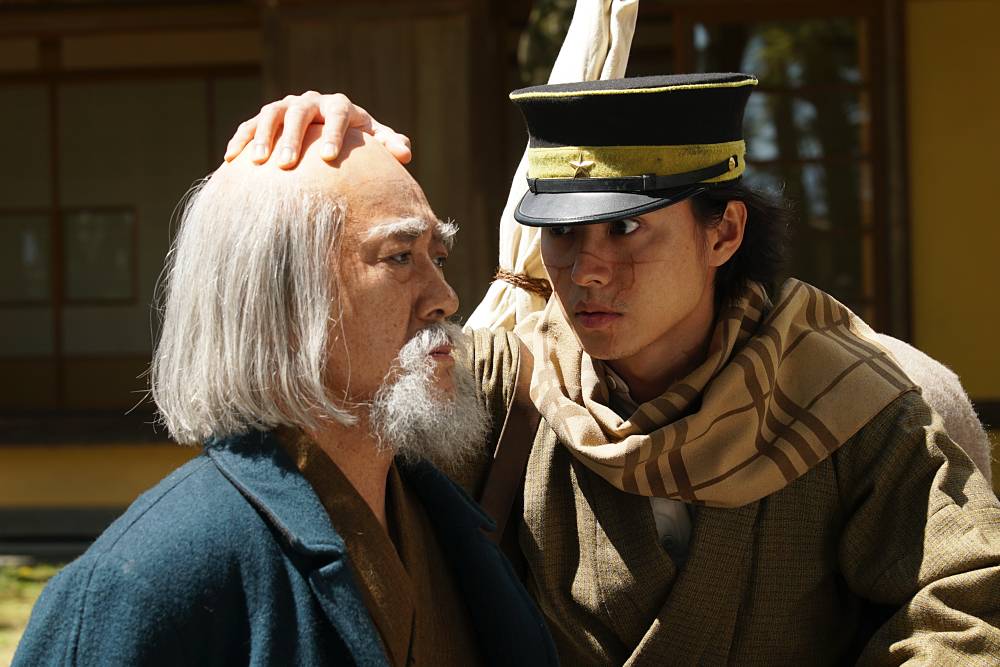 逆上する杉元（山﨑賢人）の感情が迸る迫力の格闘シーン