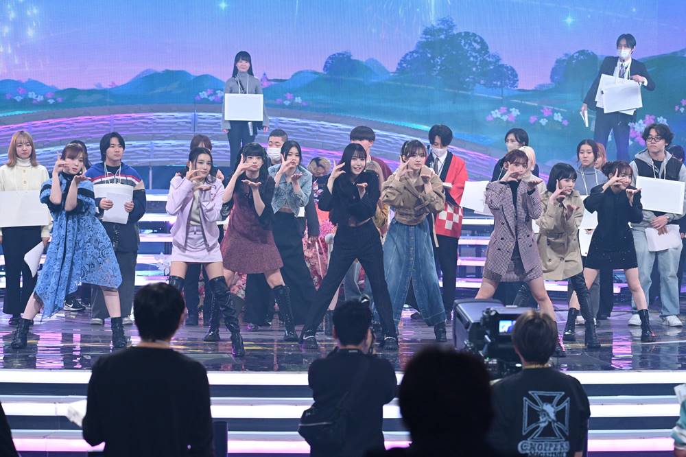 ME:I、紅白トップバッター　MISIAら出演者も“Clickポーズ”で盛り上げる
