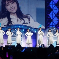 乃木坂46、10年ぶりの「大感謝祭」を開催　3期生・向井葉月の卒業セレモニーも実施