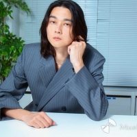 栁俊太郎