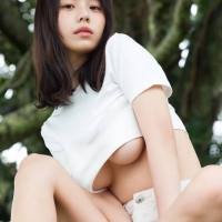 菊地姫奈、20歳記念写真集
