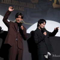 目黒蓮＆佐野勇斗「トリリオンゲーム」上映後にサプライズ登場　1700人が歓喜