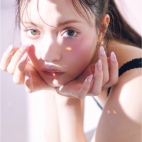 八木アリサ『ar』初表紙