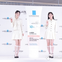 ILLIT ラ ロッシュ ポゼ トーンアップUVアンバサダー就任発表会