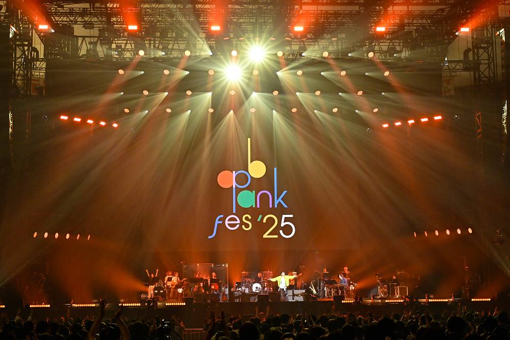 進化する「ap bank fes」、櫻井和寿「穏やかな笑顔でずっといられることを願って」東京ドーム公演初日レポート