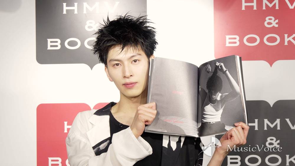 THE RAMPAGE・長谷川慎がスタイル本、緊張をほぐすはずが…酒に酔い撮影「記憶があまり…笑」