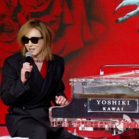 YOSHIKI、プレミアムディナーショー開催決定　１席100万円の超VIP席も