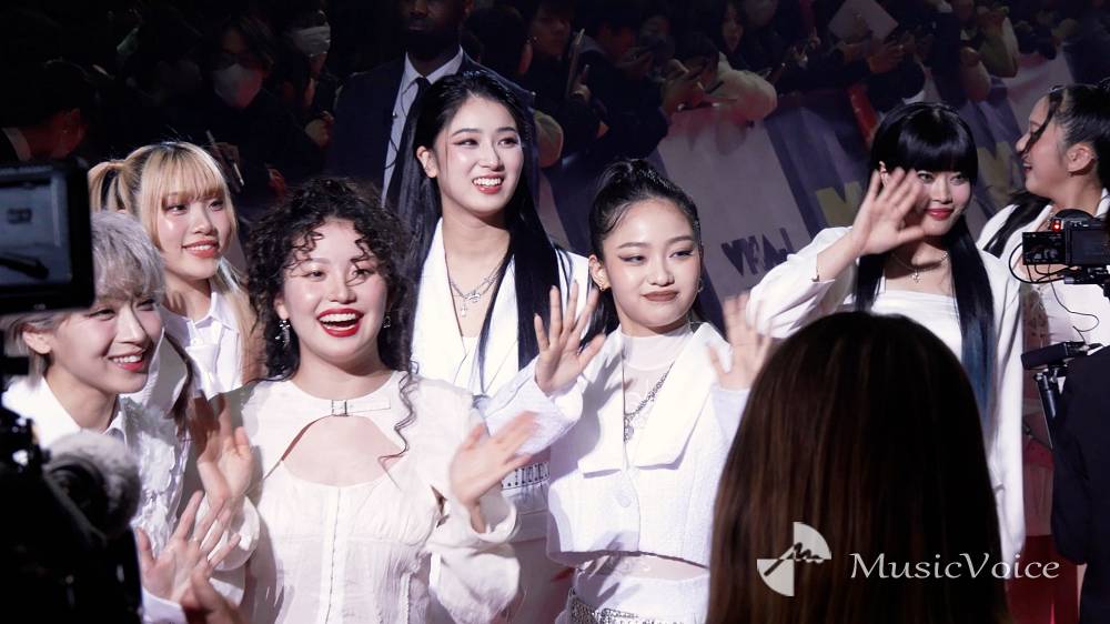 HANA、デビュー前レカペに「ちょっと緊張」カマキリダンスも披露