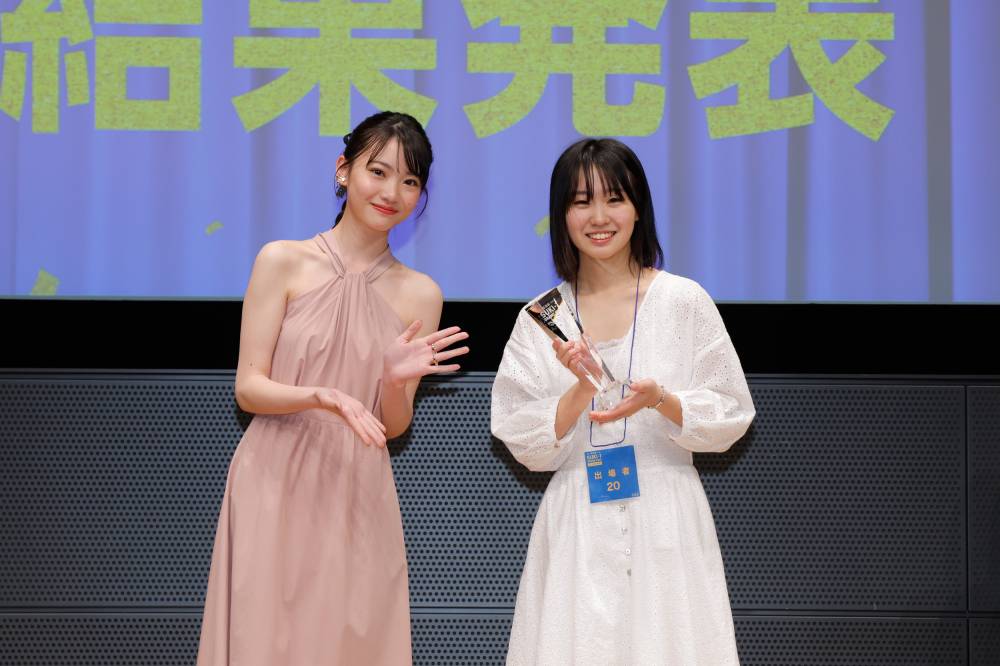 「うたバトル」グランプリに高１・村田樹里さん、初審査員の星乃あんなも絶賛の歌唱力