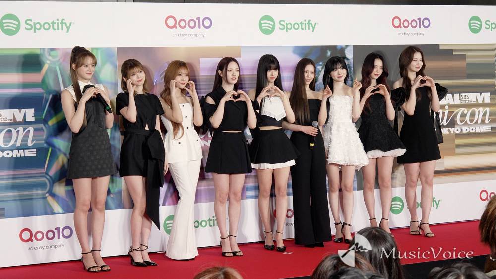 NiziU「INGALIVE」レカペで美しさ放つ、通訳いらず韓国語と日本語で回答