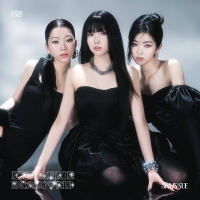 IS:SUE、ダイヤモンドリング×ブラックスワン　魅惑的な3RD SINGLEジャケ写公開
