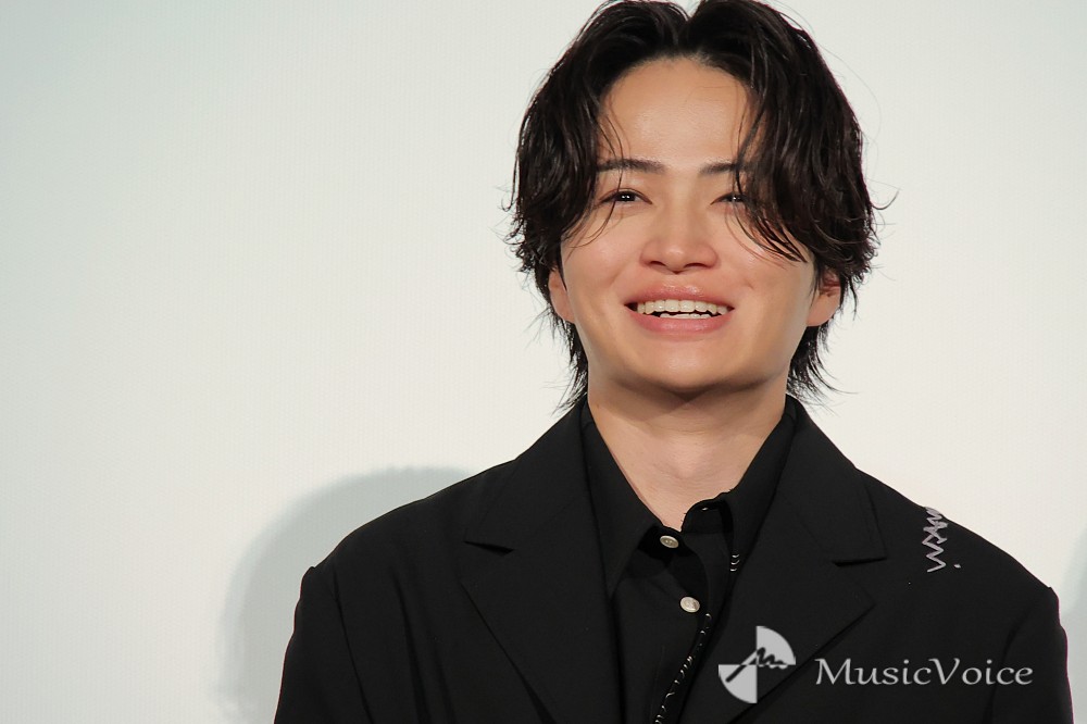 「朝5時半起きでも…」菊池風磨、夜中にサウナへ「めちゃめちゃ眠いです」