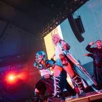 「XG 1st WORLD TOUR “The first HOWL”」