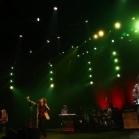 「RED WARRIORS THE ROCK SHOW 暴動クラブ」
