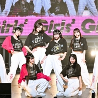 『Girls2 LIVE TOUR 2025 -ガルガルエイト -6th Anniversary Party』