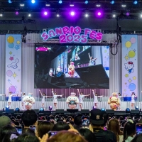 イコラブ、サンリオフェスで“とくべチュ”コラボ